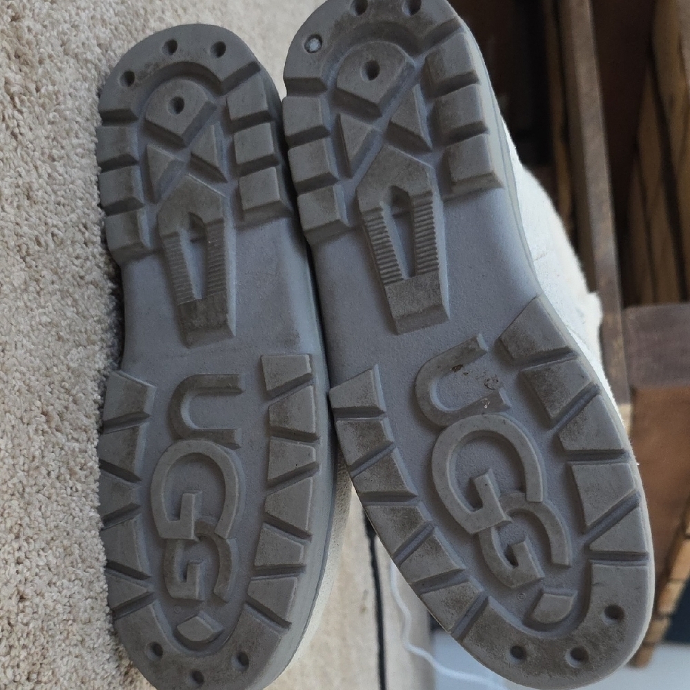 UGG Sundance Boots Size 10 Womans - Picture 3 of 10